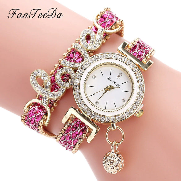 Women's Alloy Watch With Round Dial And Letter Pendant Leisure Style