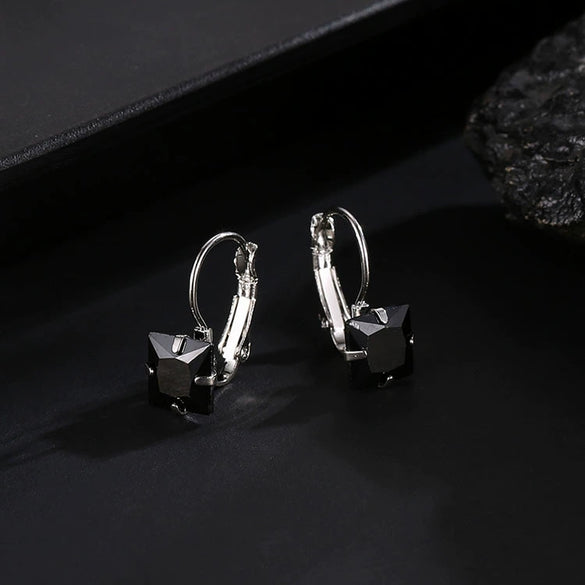 Women's Alloy Zircon Stud Earrings Rhombus Shape Electroplated Fashion Ear Buckles