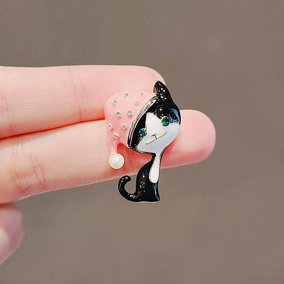 Women's Antilight Alloy Kitten Spot And Flower Pattern Electroplated Brooch For Suit Accessories