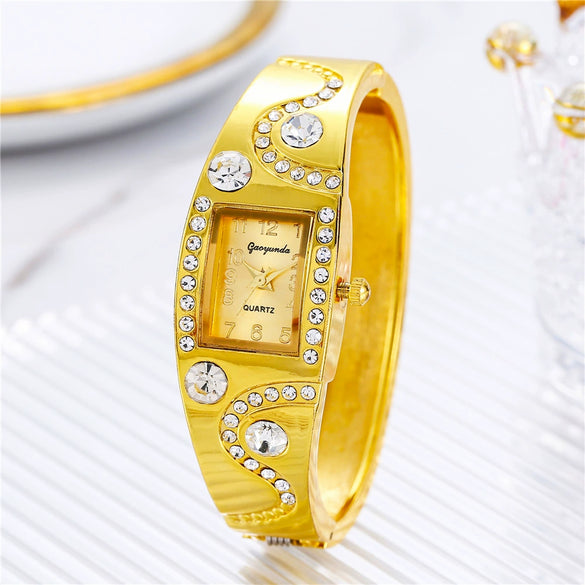 Women's Antique Fashion Light Luxury Alloy Rectangle Dial Diamondencrusted Gold Bracelet Quartz Watch