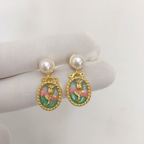 Women's Antique Style Retro Natural Freshwater Pearl Earrings With 18K Goldfilled Silver Needle