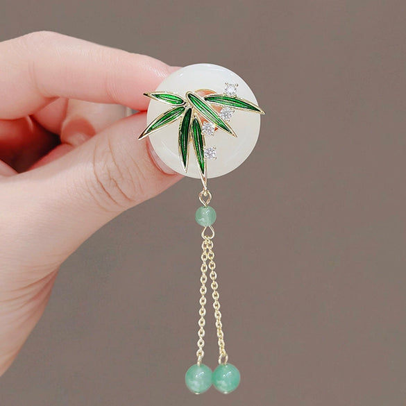 Women's Antique Tassel Brooch Alloy Electroplated Cheongsam Accessories
