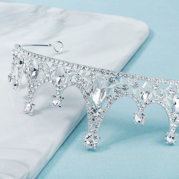 Women's Baroque Rhinestone Crown Alloy Headband Bridal Hair Accessory For Wedding And Photography