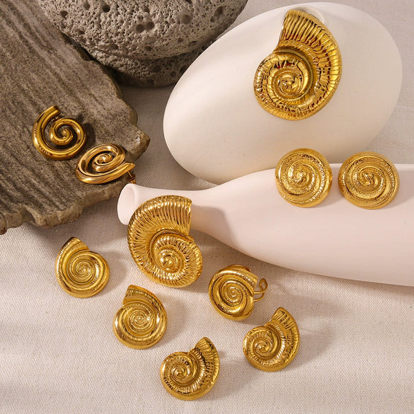 Women's Beach Wind Marine Series Conch Geometric Stainless Steel 18K Gold Plated Earrings With Furnace Vacuum Plating