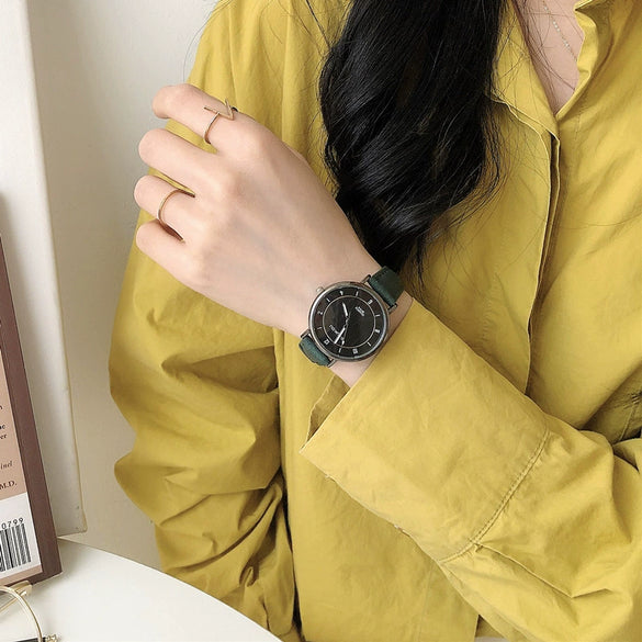 Women's Belt Watch Alloy Case Leisure Style Retro Artistic