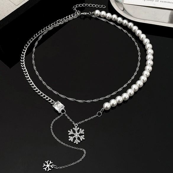 Women's Blue Zircon Snowflake Necklace With Geometric Alloy Pendant And Delicate Chain Jewelry