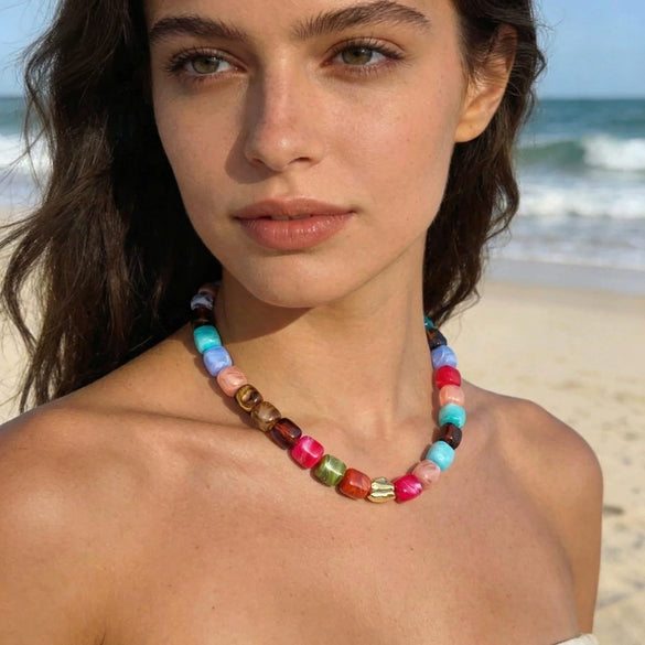 Women's Bohemian Colorful Resin Beaded Heart Shaped Choker Necklace With Electroplated Casual Fashion Jewelry