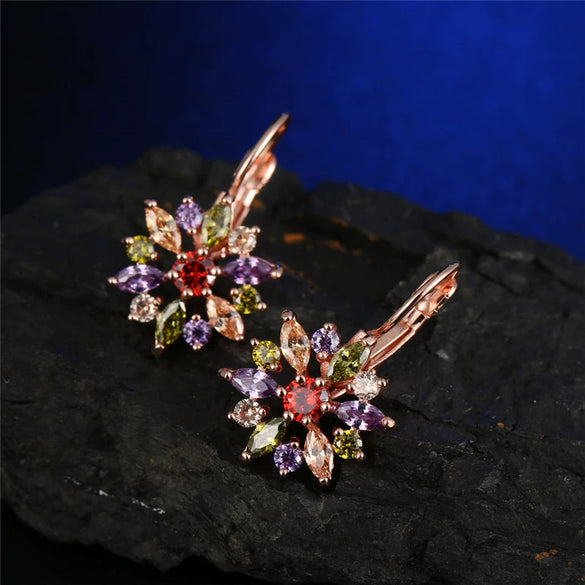 Women's Bohemian Zircon Jewelry Set With Plant Flower Design Snowflake Earrings Necklace And Bracelet