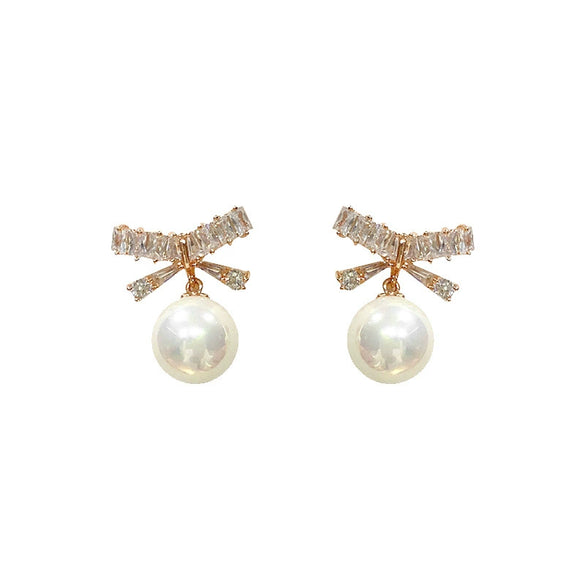 Women's Bow Imitation Pearl Earrings With Silver Needle Electroplated For High End Autumn And Winter