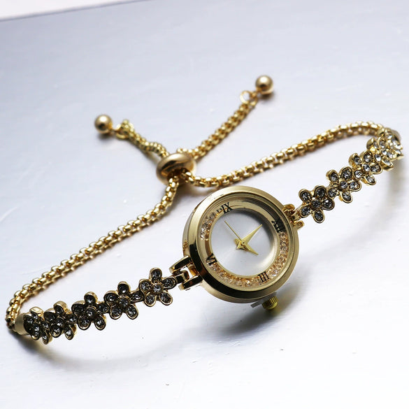 Women's Bracelet Watch Leisure Style Alloy Case Stainless Steel Strap Round Dial