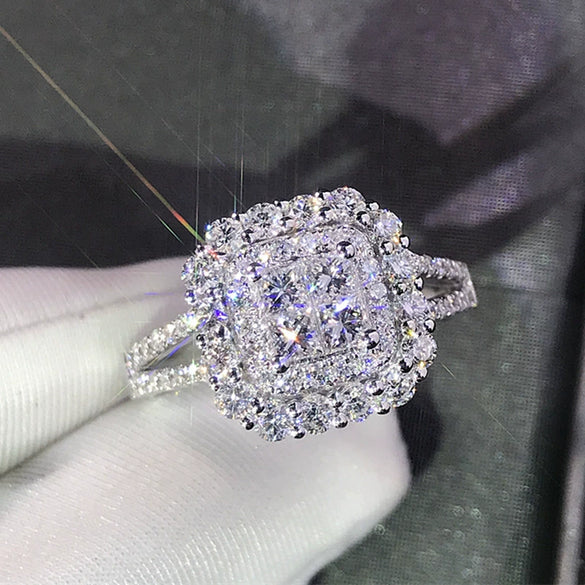 Women's Brass Electrical White Steel Geometric Microinlaid Zircon Wedding Ring With Electroplating