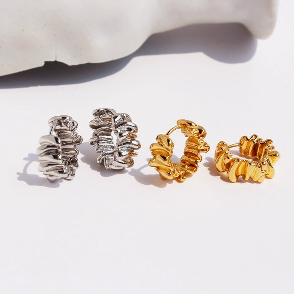 Women's Brass Geometric Wave Electroplated Ribbon Stacking Earrings