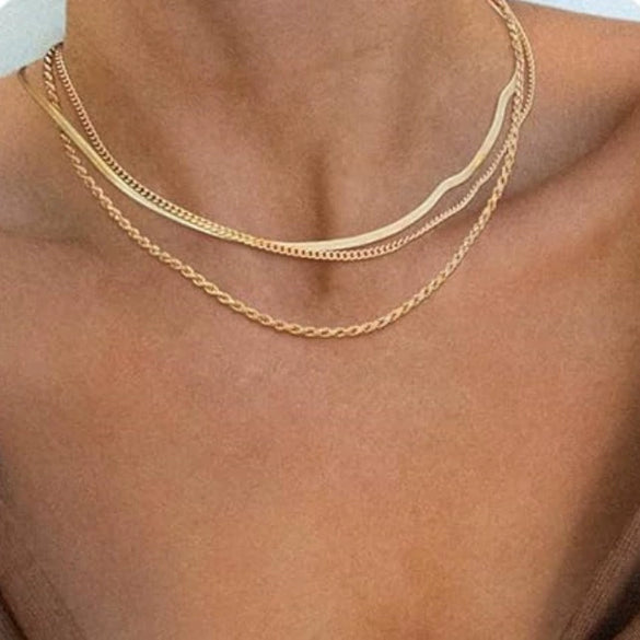 Women's Brass Snake Shaped Multi Layer Necklace With Geometric Pendant Electroplated Fashion Jewelry Gift