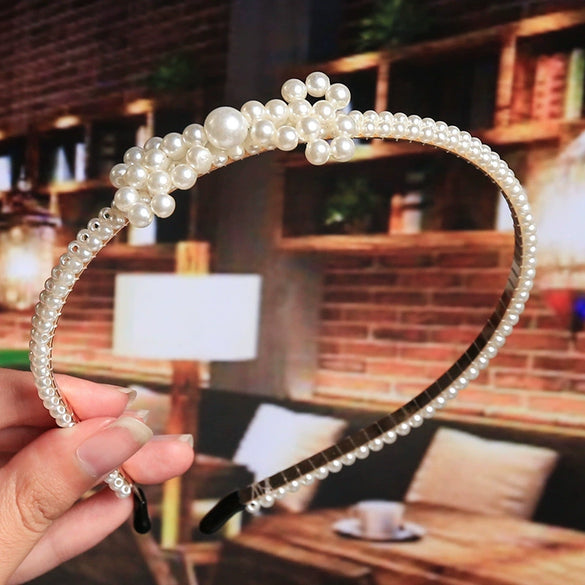 Women's Bridal Pearl Headband With Handknitted Knotted Design And Elegant Bow Crown Detail