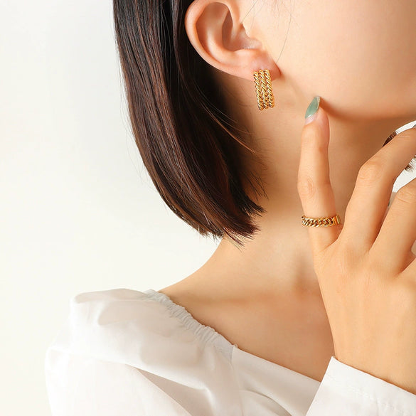 Women's C Shape Geometric Titanium Steel Gold Plated Earrings With Electroplating Treatment And Unique Creative Design