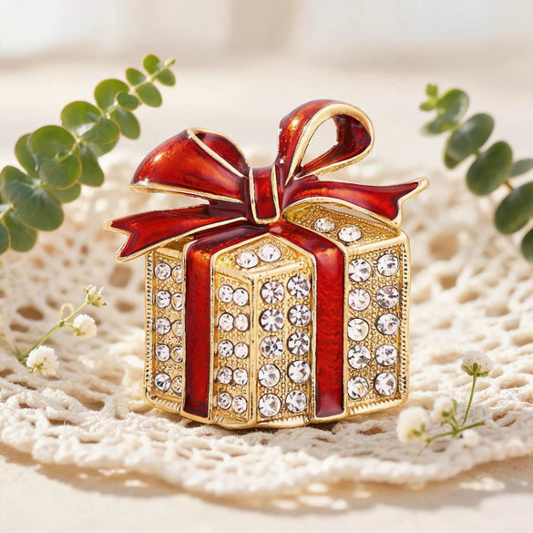 Women's Cartoon Flower Brooch Pin Simple Alloy Design With Diamondencrusted Detail For Fashion Clothing Accessories
