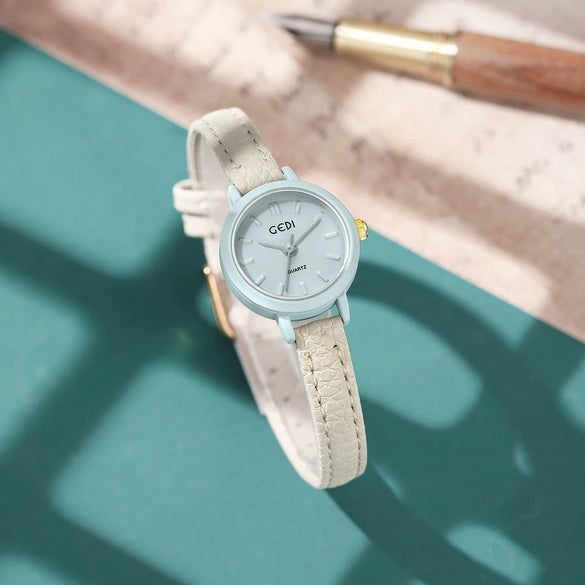 Women's Casual Alloy Case Mineral Reinforced Glass Mirror Stainless Steel Buckle Round Dial Waterproof Quartz Watch