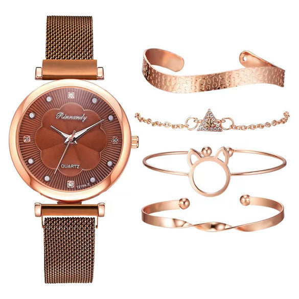 Women's Casual Alloy Case Quartz Watch Fivepiece Set With Magnet Strap And Diamond Flower Design