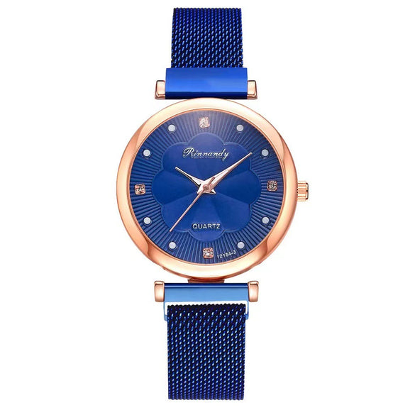 Women's Casual Alloy Case Quartz Watch Fivepiece Set With Magnet Strap And Diamond Flower Design