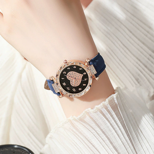 Women's Casual Fashion Electronic Watch Plastic Case Pu Strap Round Dial