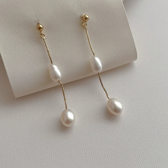 Women's Casual Long Tassel Freshwater Pearl Earrings Copper S925 Silver Needle Geometric Electroplating Design