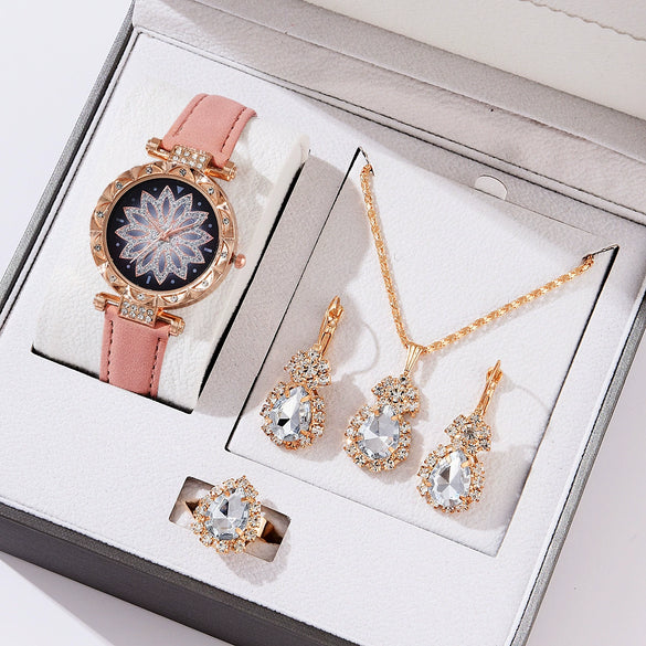 Women's Casual Quartz Watch With Round Dial Pin Buckle Imitation Leather Strap And Alloy Case