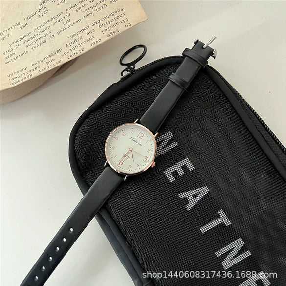 Women's Casual Round Alloy Case Quartz Watch With Ordinary Glass Mirror And Ins Style