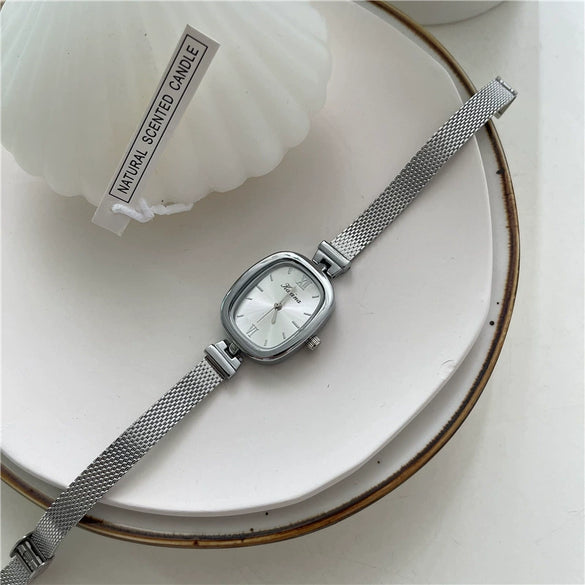 Women's Casual Square Quartz Watch With Alloy Case And Mesh Band