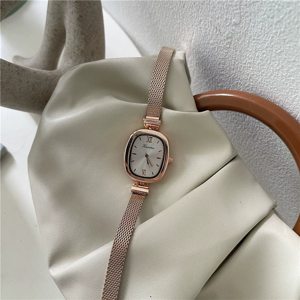 Women's Casual Square Quartz Watch With Alloy Case And Mesh Band