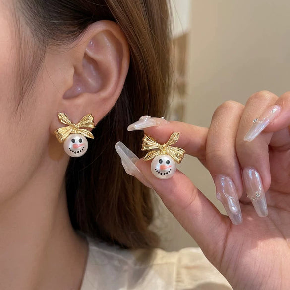 Women's Christmas Deer Earrings With Sparkling Rhinestone Detail Electroplated Alloy Design And Stainless Steel Ear Needles