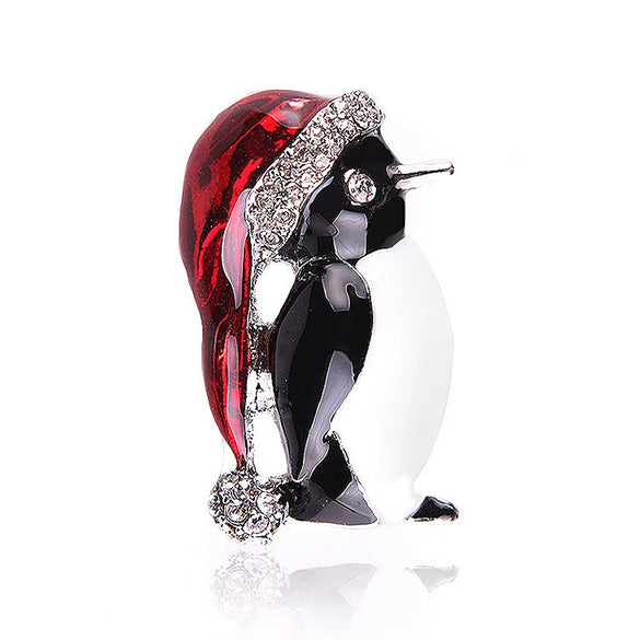 Women's Christmas Penguin Brooch Pin With Rhinestone Detailing And Electroplated Alloy Animal Jewelry Design