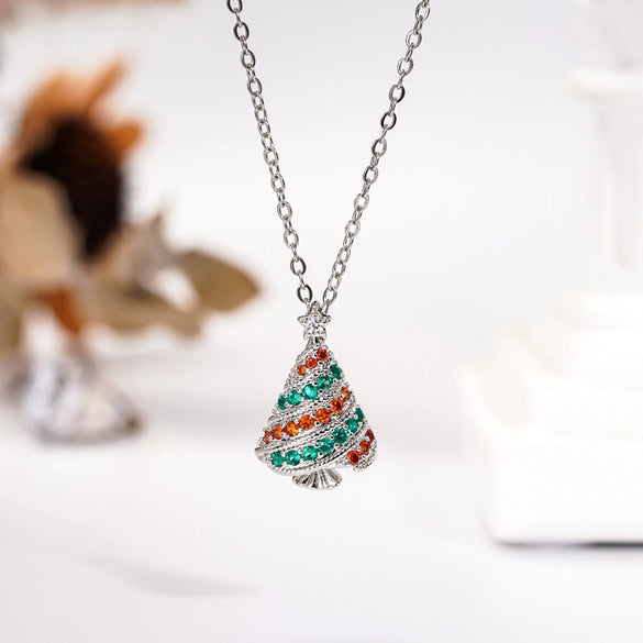 Women's Christmas Star And Leaf Pendant Necklace With Zirconia Inlay Copper Geometric Design And Oshaped Chain