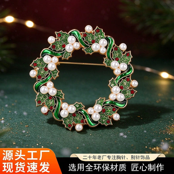 Women's Christmas Wreath Flower Brooch With Rhinestone Accents Zinc Alloy Festive Gift Jewelry Accessory