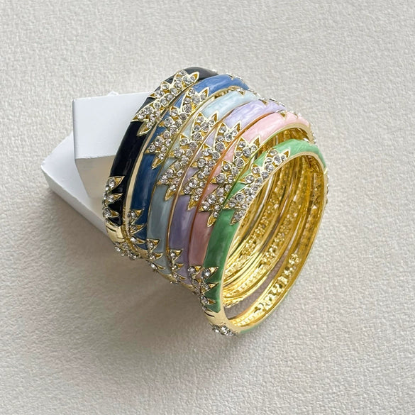 Women's Cloisonné Enamel Bracelet With Filigree Openwork And Round Enamel Retro Design
