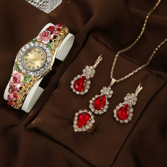 Women's Cloisonne Vintage Elegant Blossom Alloy Watch With Round Dial