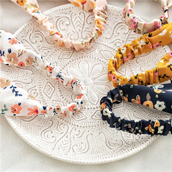 Women's Cloth Geometric Triangular Headband In Pastoral Style