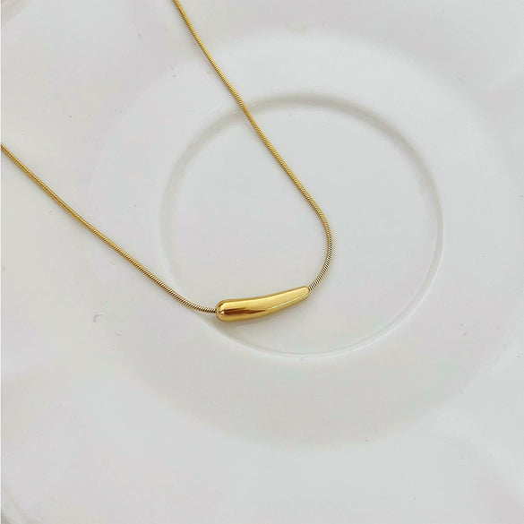 Women's Cold Style Eggplant Geometric Titanium Steel Goldplated Smile Pendant Ochain Necklace