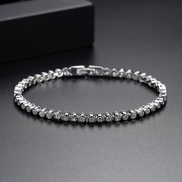 Women's Copper Bracelet With Inlaid 3A Zircon Geometric Design Electroplated Simple Fashion Jewelry