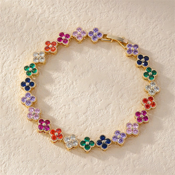 Women's Copper Clover Butterfly Geometric Sweet Style Bracelet With Corundum Treatment