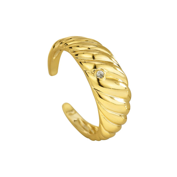 Women's Copper Croissant Ring With Cattle Pattern And Electroplating