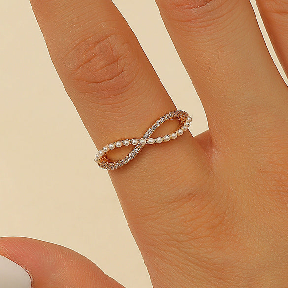 Women's Copper Cut Out Cross 8Shaped Micropaved Zircon Ring Jewelry
