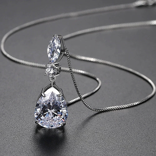 Women's Copper Drop Pendant Necklace With Mixed Gemstone Setting Electroplated Fashion Minimalist Jewelry