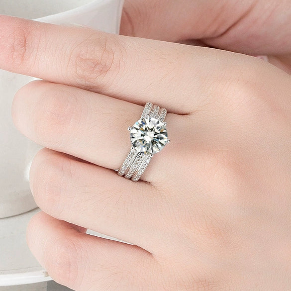 Women's Copper Electroplated Geometric Zircon Engagement Ring With Rotating Twist And Classic Six Claw Setting