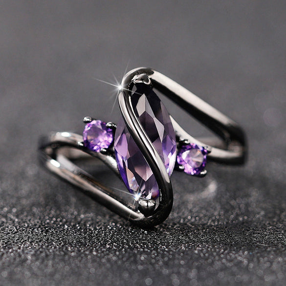 Women's Copper Electroplated Gun Black Geometric Zircon Horse Eye Ring