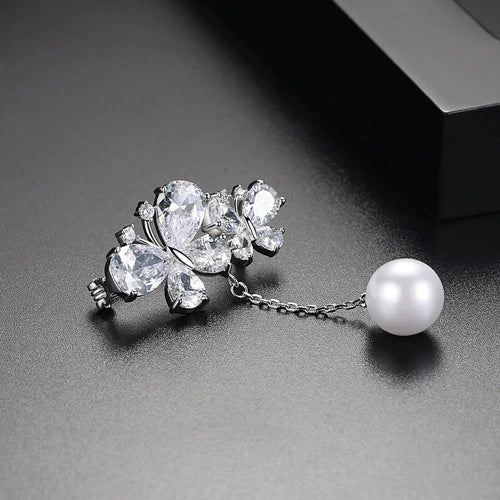 Women's Copper Electroplated Zircon And Pearl Bow Brooch Minimalist Fashion Suit Accessory Pin