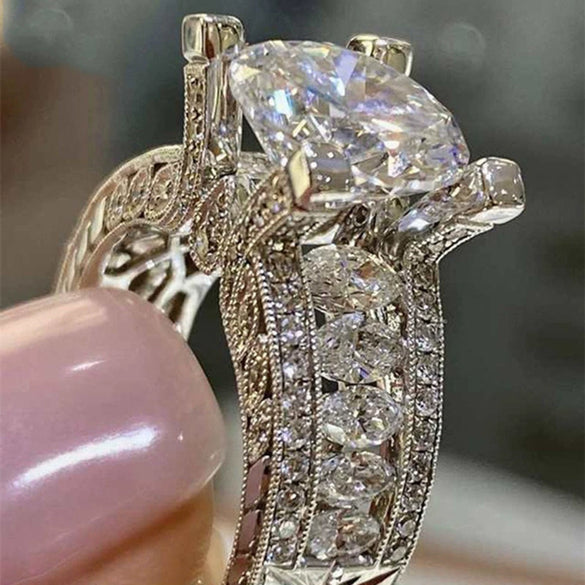Women's Copper Engagement Ring With Geometric Pattern And Zircon