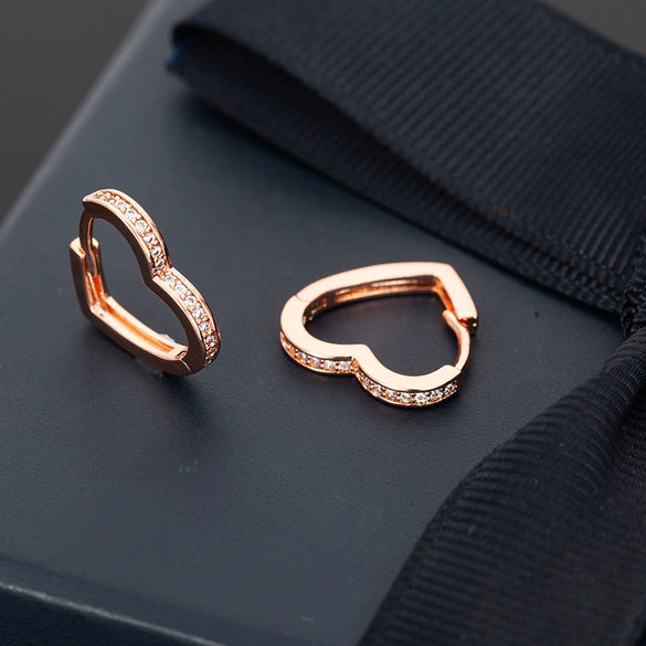 Women's Copper Fivepointed Star And Peach Heart Earrings With Electroplated Treatment
