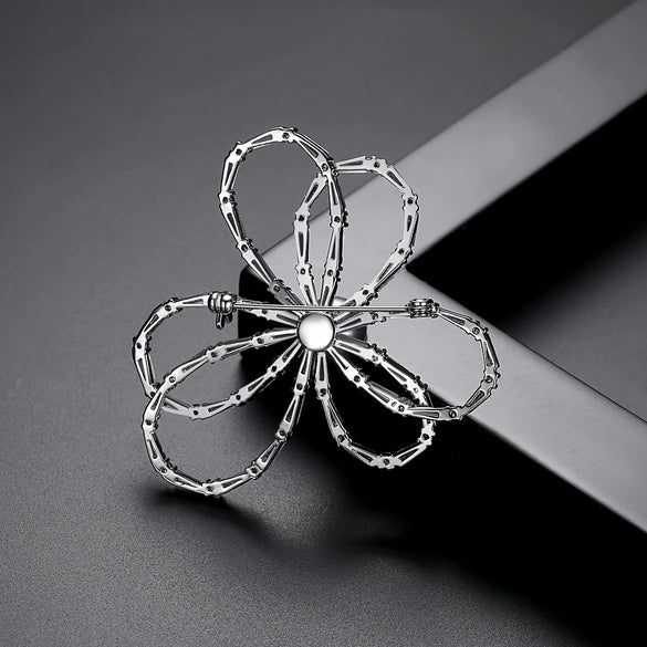 Women's Copper Floral Bow Brooch With Pearl And Zircon Accents Electroplated Simple Fashion Pin