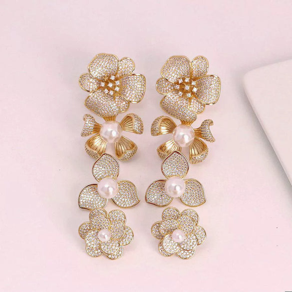 Women's Copper Flower Earrings With Electroplating And Inlaid Zircon Pearl And Diamond Decoration Ins Style