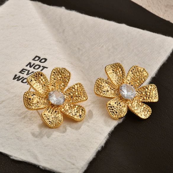 Women's Copper Flower Stud Earrings With Metal Scale Pattern And Electroplated Finish Elegant Fashion Statement Jewelry
